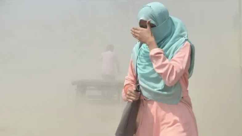 আজও বায়ুদূষণে শীর্ষে ঢাকা